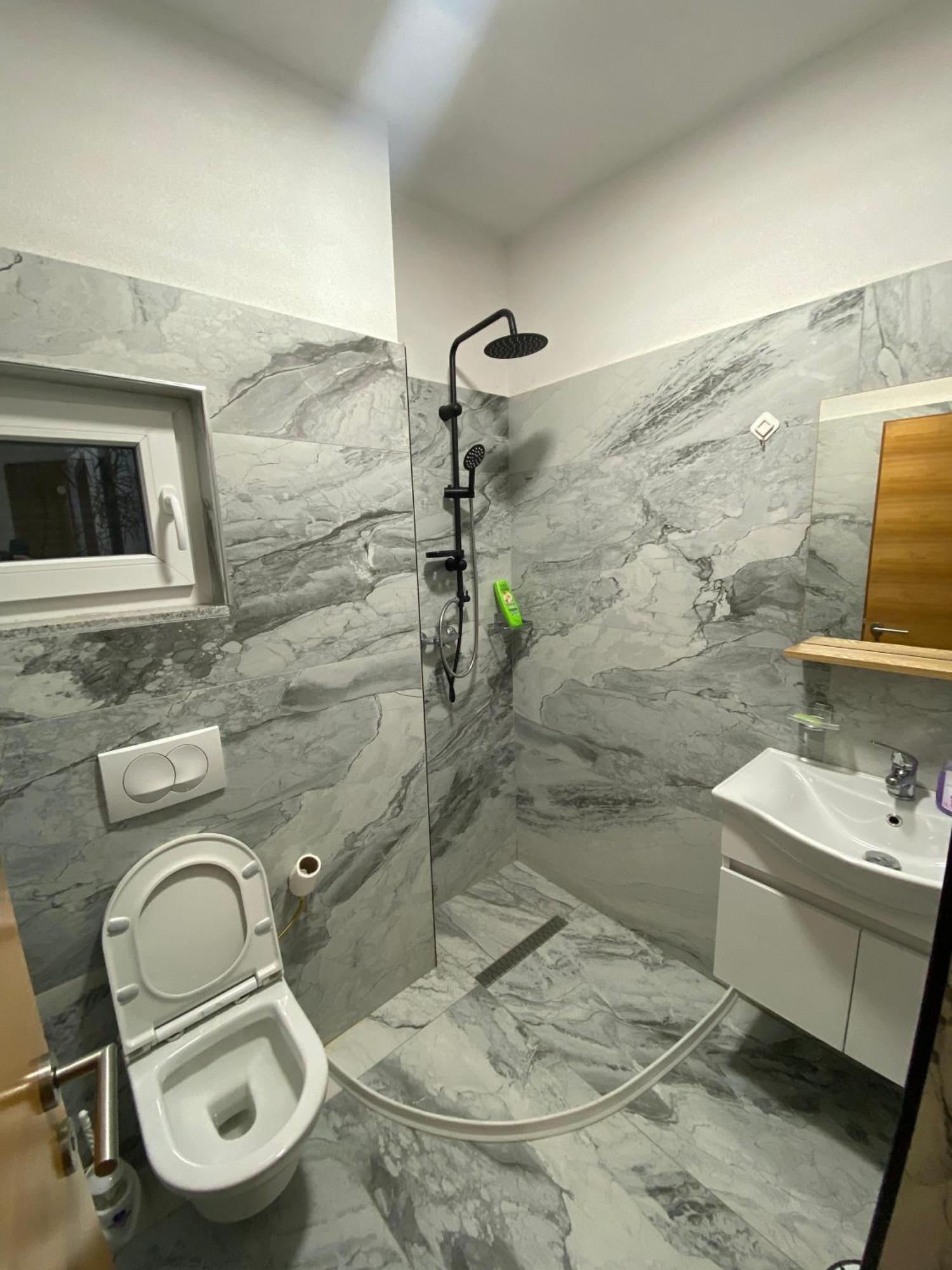 Guest House Korabi Ceren 外观 照片